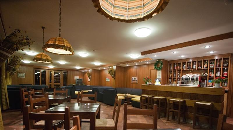 Hotel Ski Club I Cavalieri Rta Sestriere Bagian luar foto